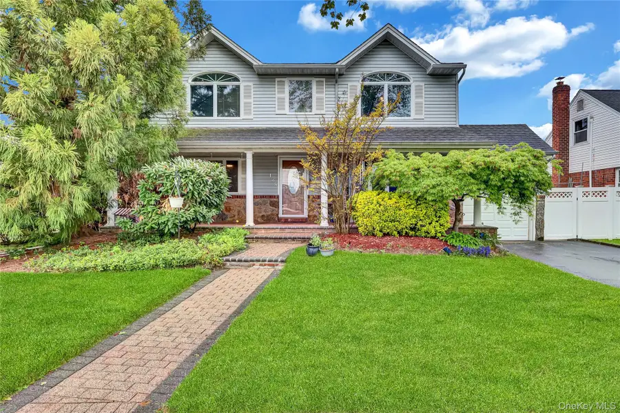 138 Norman Drive, East Meadow, NY 11554 - #2