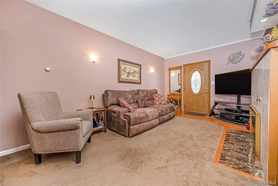 219 Oakview Avenue, Oceanside, NY 11572 - #3
