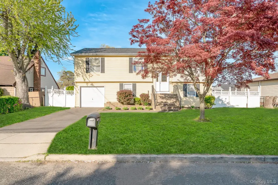 15 S 27th Street, Wyandanch, NY 11798 - #2