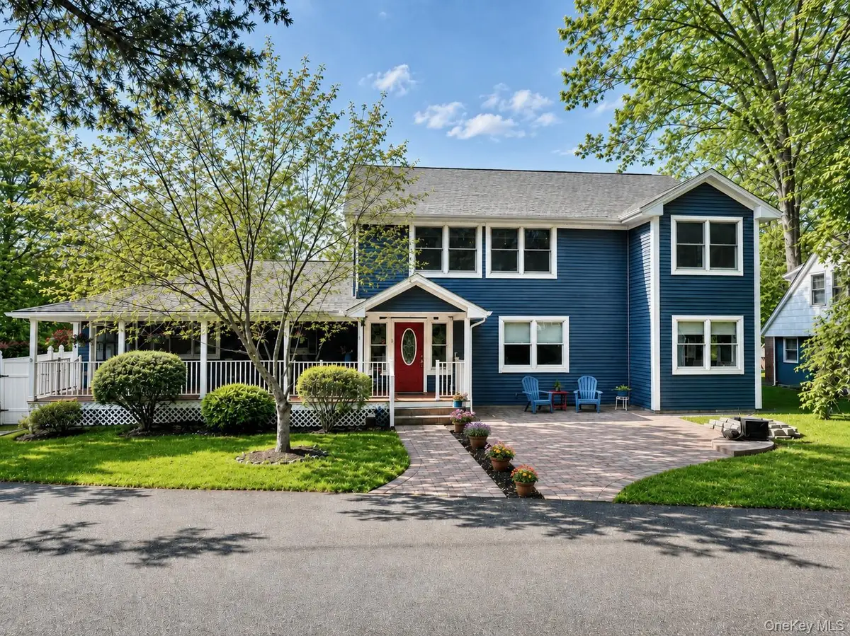 8 Oak Drive, New Windsor, NY 12553 - #1