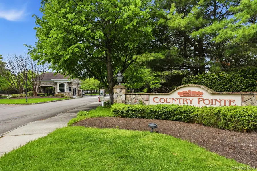 127 Elmwood Drive, Dix Hills, NY 11746 - #2