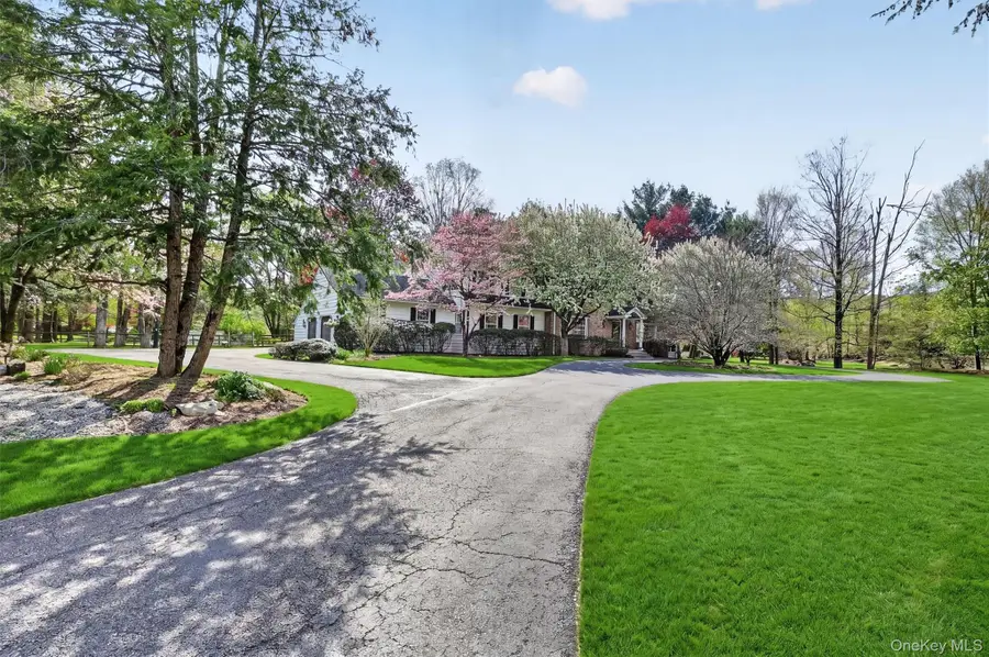 1 Vivian Place, Montebello, NY 10901 - #2
