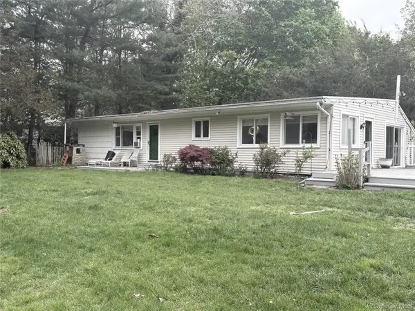 531 Montauk Highway, Westhampton Beach, NY 11978