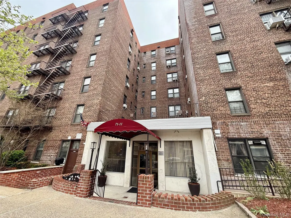 71-11 Yellowstone Boulevard #2G, Forest Hills, NY 11375 - #1