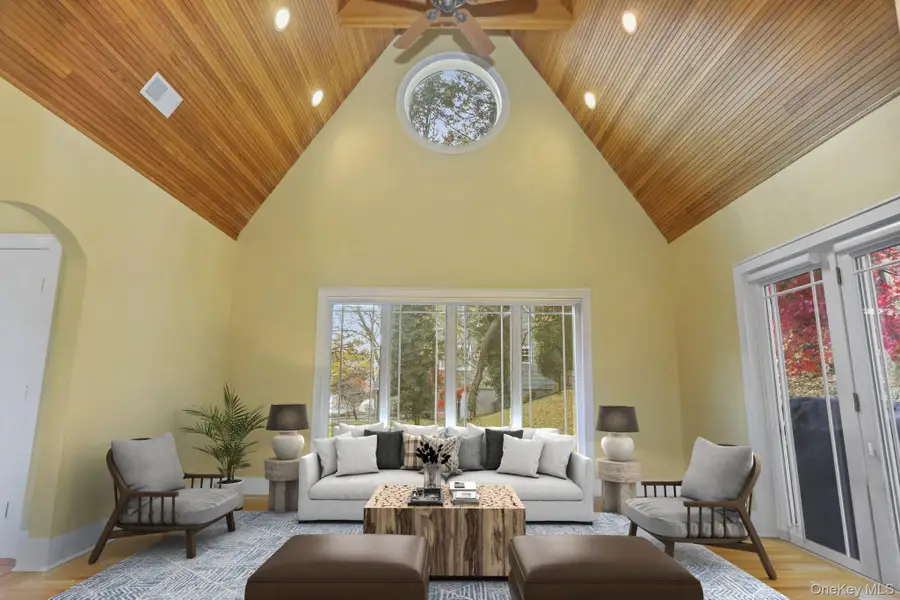 10 Grandview Avenue, Pleasantville, NY 10570 - #3