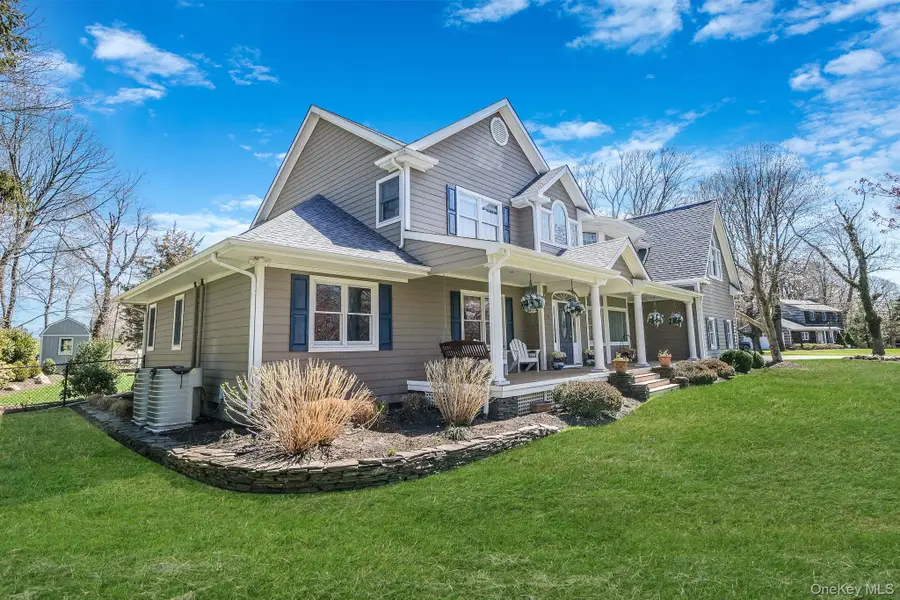 15 Maple Road, Setauket, NY 11733 - #2