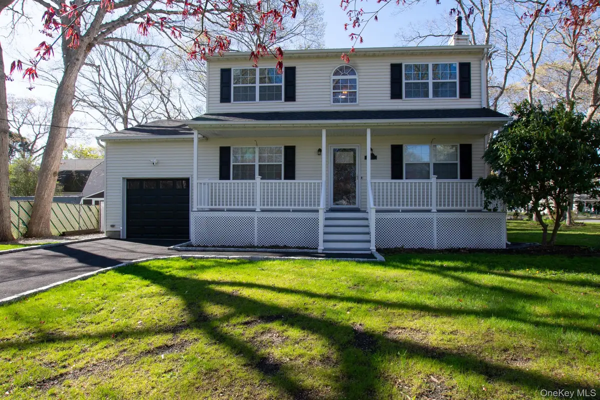 80 Queen Road, Mastic Beach, NY 11951 - #1