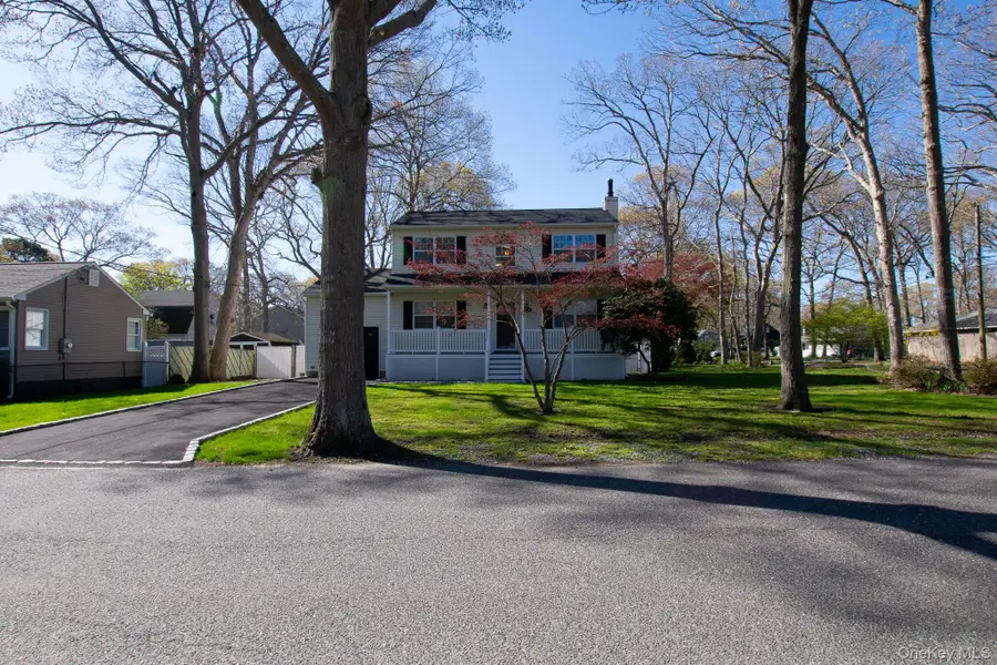 80 Queen Road, Mastic Beach, NY 11951 - #2