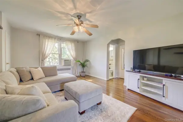35-21 205th Street #313, Bayside, NY 11361