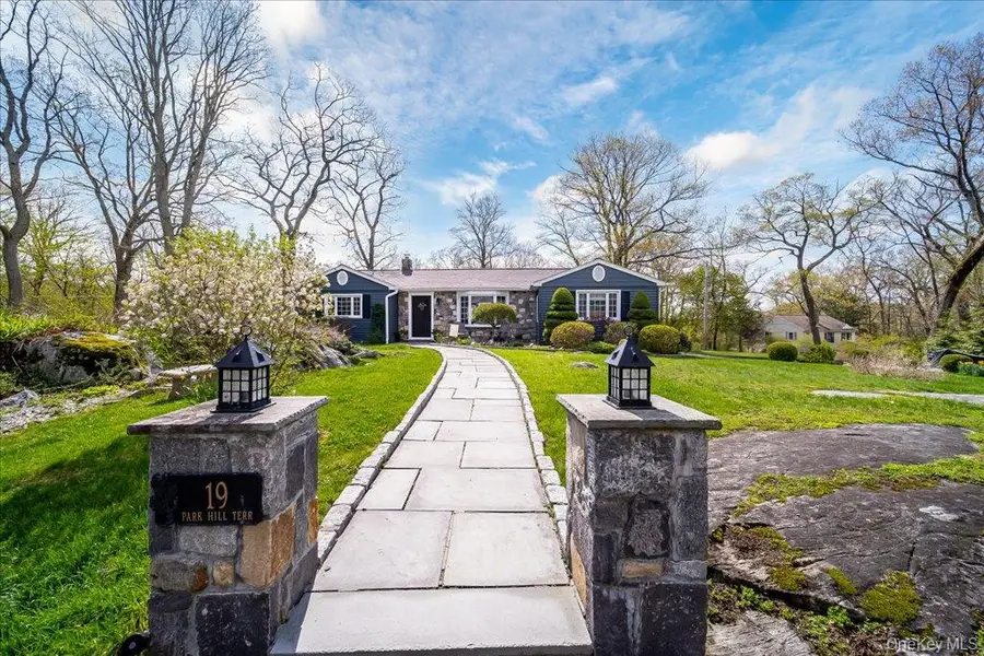 19 Park Hill Terrace, Mahopac, NY 10541 - #2