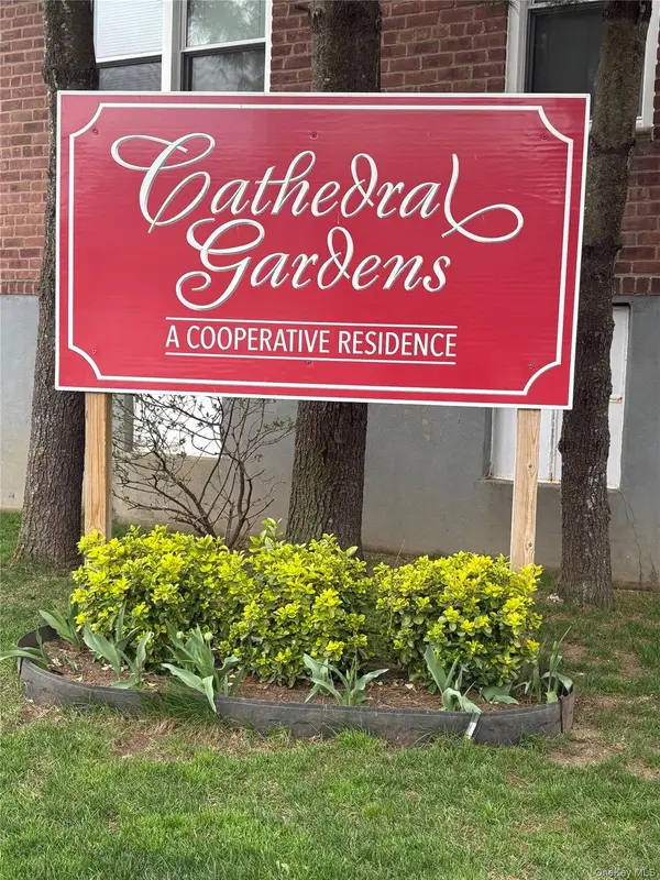 34 Cathedral Avenue #6A, Hempstead, NY 11550