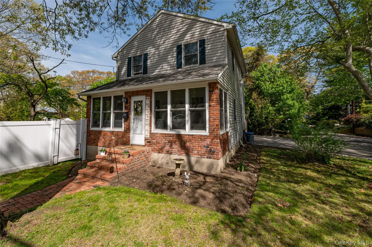 85 E 23rd Street, Huntington Station, NY 11746 - #1