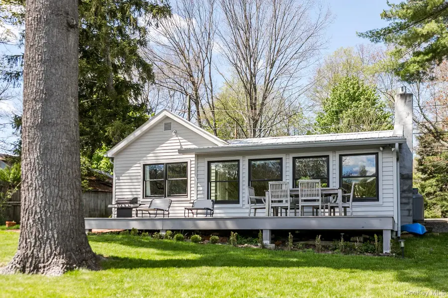 18 Fourth Avenue, Rhinebeck, NY 12572 - #2