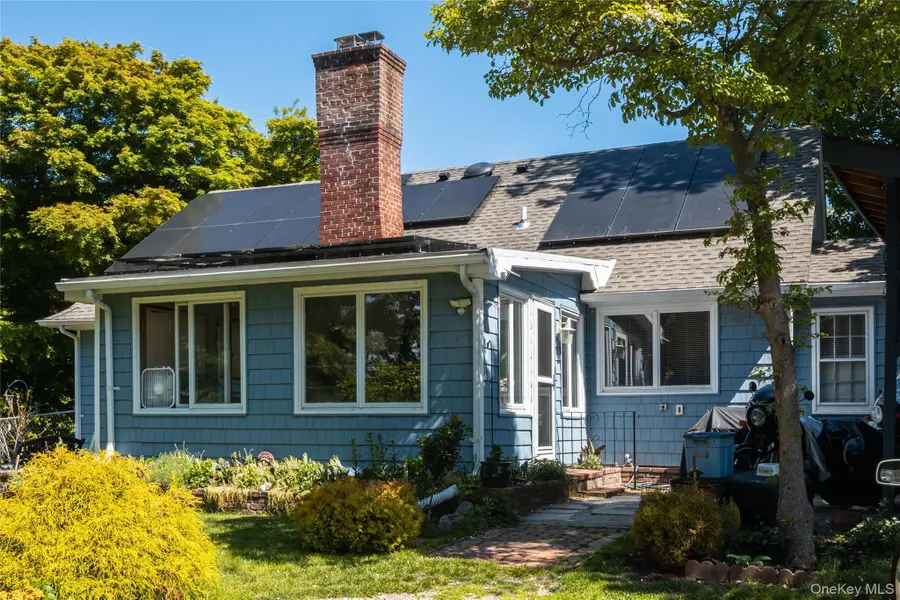 195 Sound Beach Boulevard, Sound Beach, NY 11789 - #3