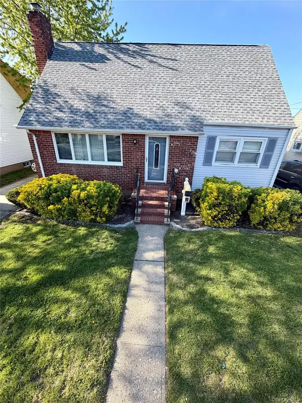 847 Jerusalem Avenue, Merrick, NY 11566