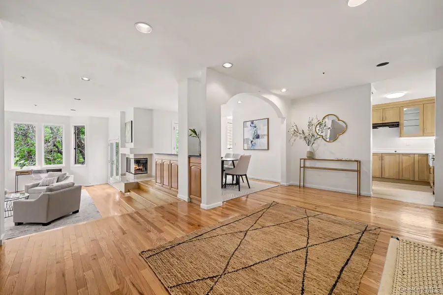 188 Boulder Ridge Road, Scarsdale, NY 10583 - #3