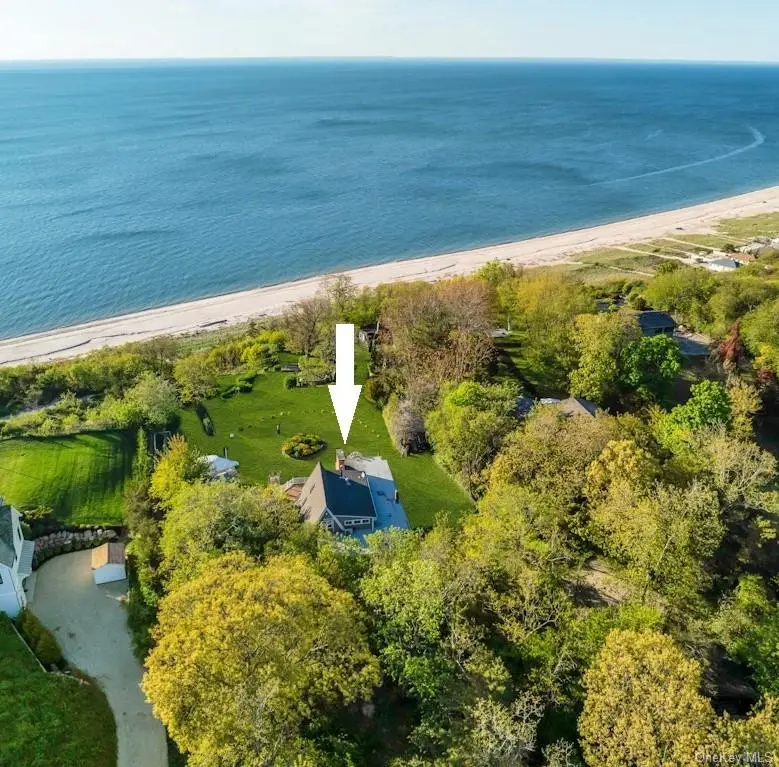 995 Red Fox Road, Mattituck, NY 11952 - #1