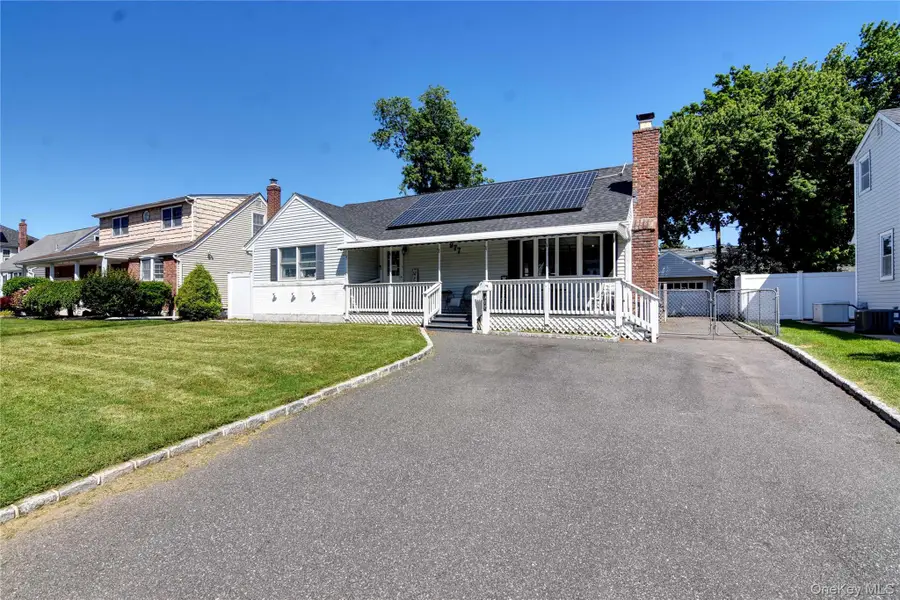 977 Brent Drive, Wantagh, NY 11793 - #2