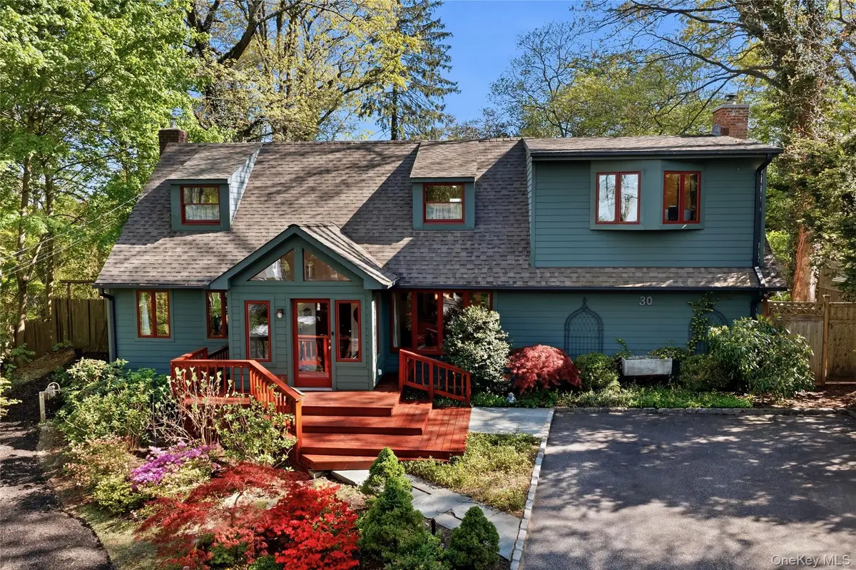 30 Semon Road, Huntington, NY 11743 - #1