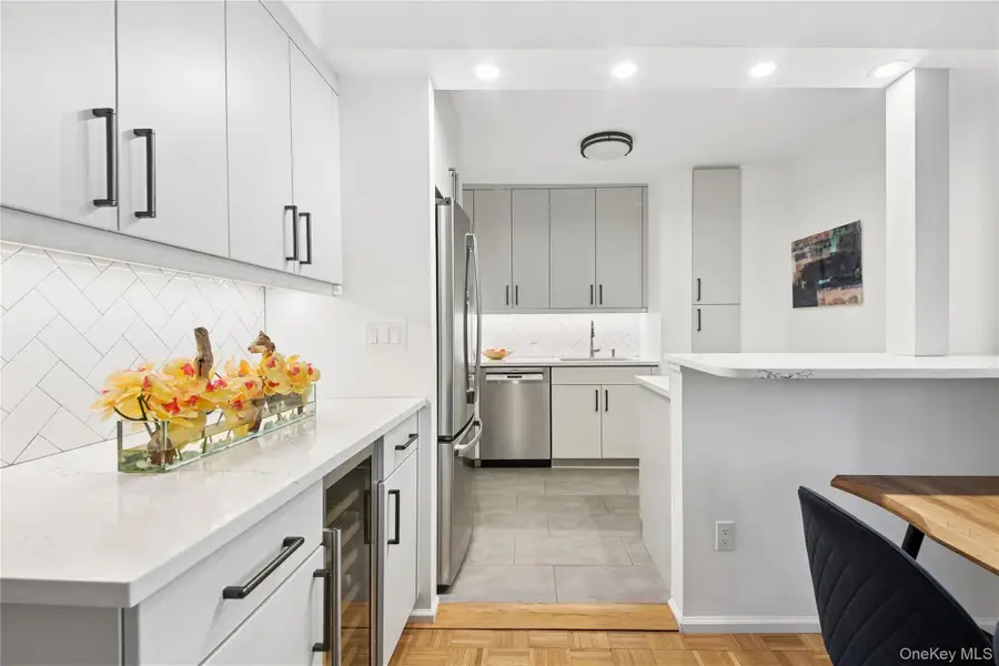 474 48th Avenue #7E, Long Island City, NY 11109 - #3