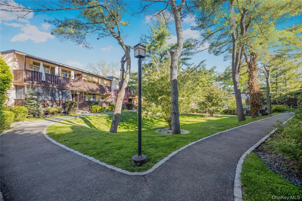 95 Wiltshire Road #C12, Scarsdale, NY 10583 - #1