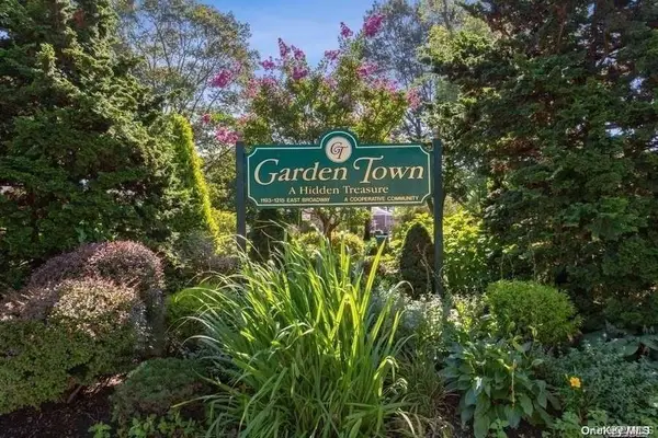 1213 E Broadway #B24, Hewlett, NY 11557