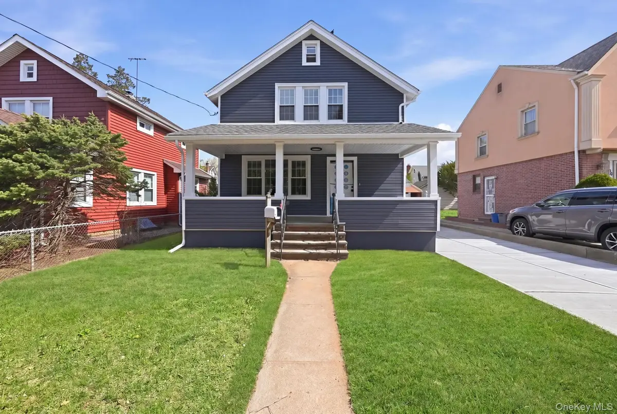 107 E Saint Marks Place, Valley Stream, NY 11580 - #1