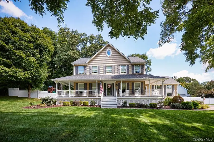 90 Woodcrest Drive, Hopewell Junction, NY 12533 - #3