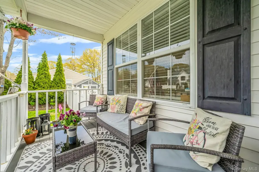 12 Orange Avenue, Terryville, NY 11776 - #3