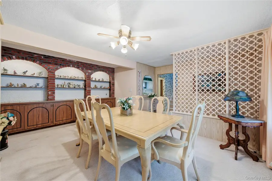 1733 Meadow Court, East Meadow, NY 11554 - #3