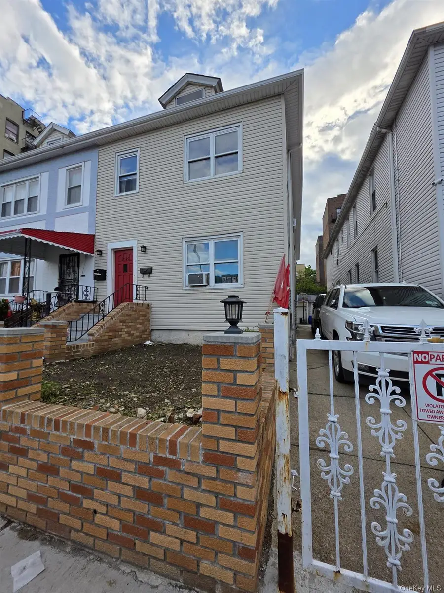2515 Holland Avenue, Bronx, NY 10467 - #2