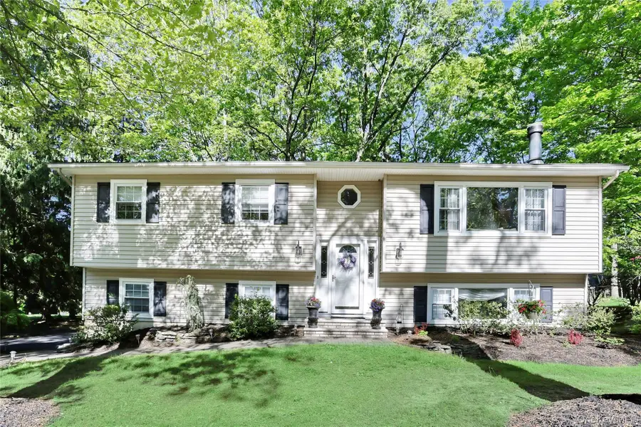 3 Durham Lane, Suffern, NY 10901 - #2