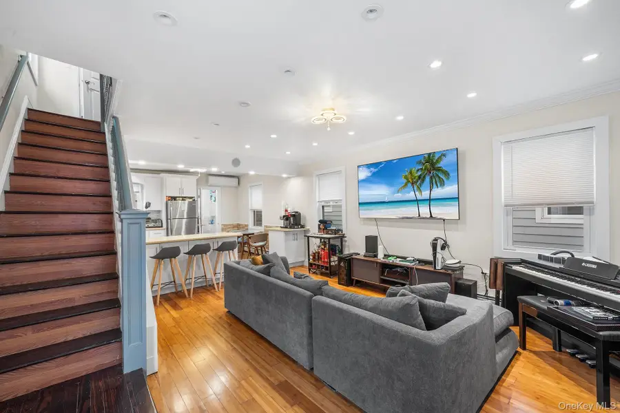 162 Beach 27th Street, Far Rockaway, NY 11691 - #3