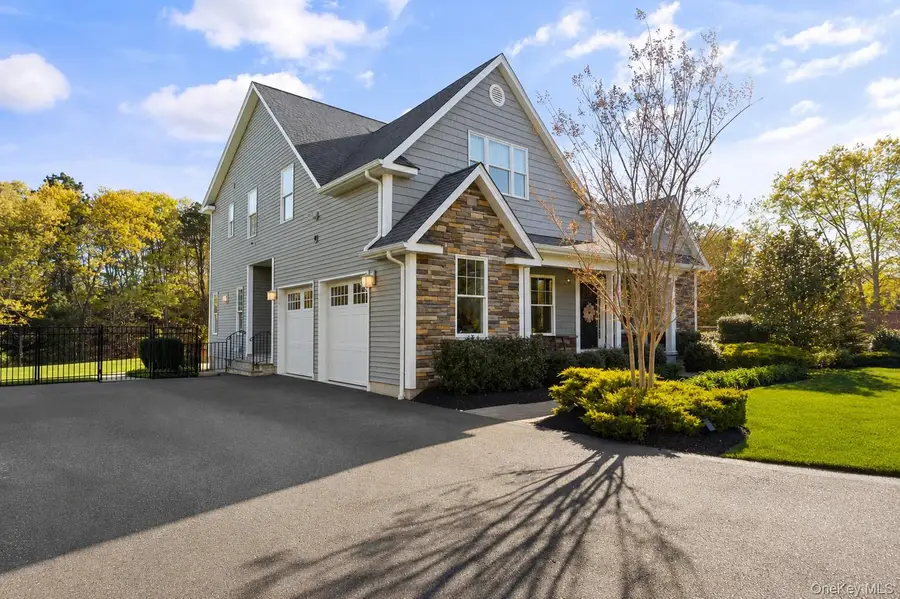 38 Blackberry Lane, Center Moriches, NY 11934 - #2