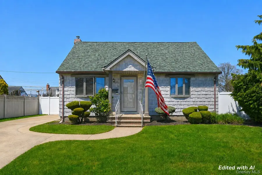 3551 Condor Road, Levittown, NY 11756 - #2