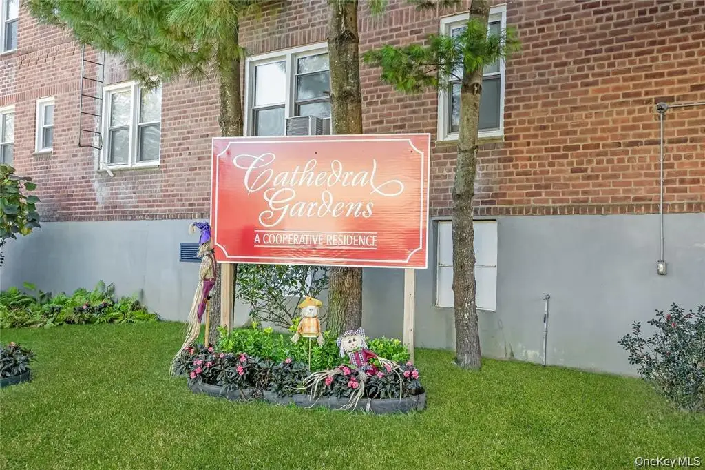 22 Mulford Place #2D, Hempstead, NY 11550 - #1