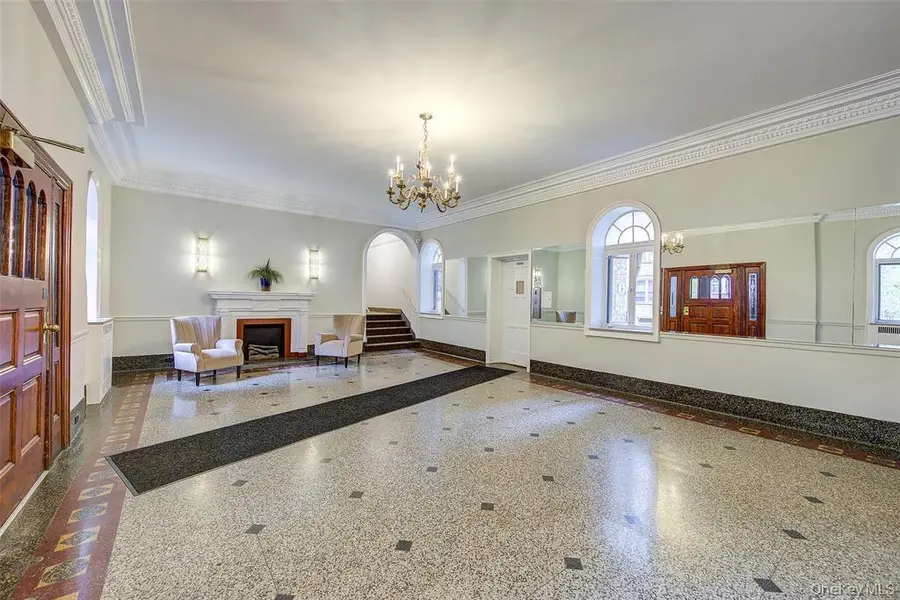 111-39 76th Road #D1, Forest Hills, NY 11375 - #3