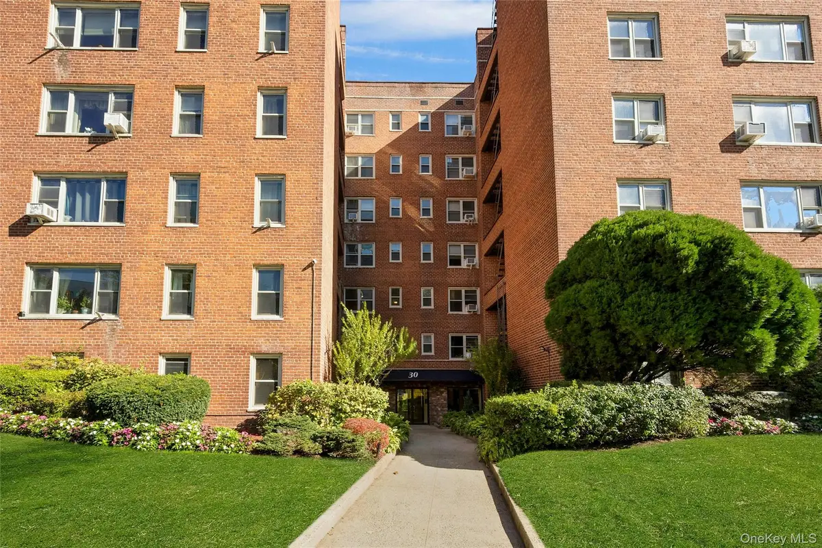 30 N Broadway #5E, White Plains, NY 10601 - #1