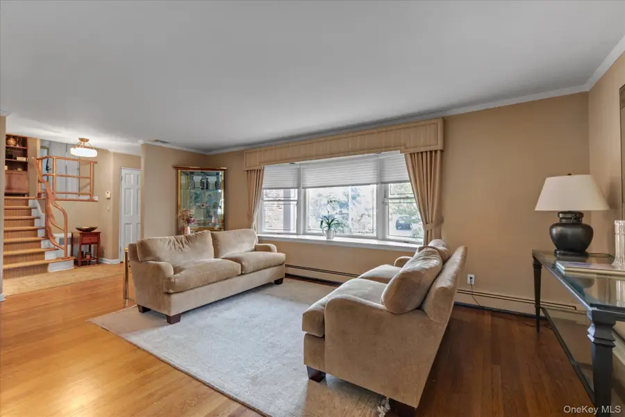 37 Rose Lane, East Rockaway, NY 11518 - #3