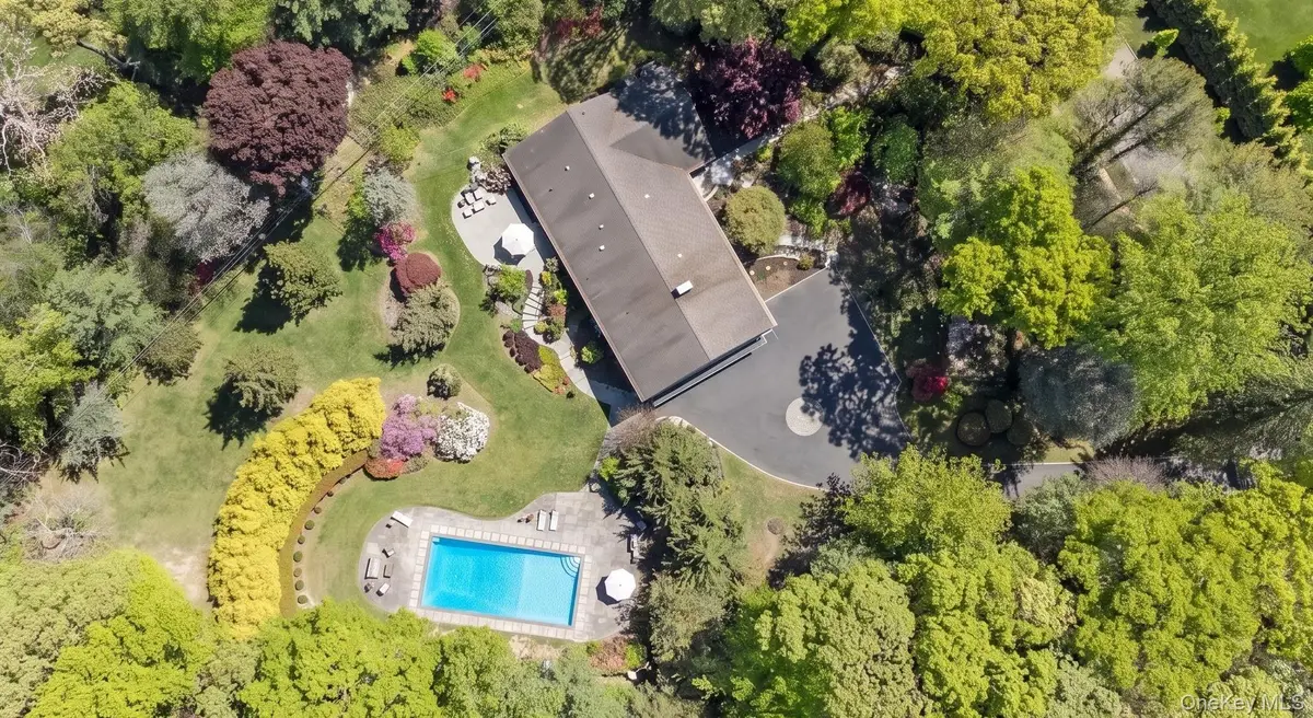 55 Rolling Hill Lane, Old Westbury, NY 11568 - #1