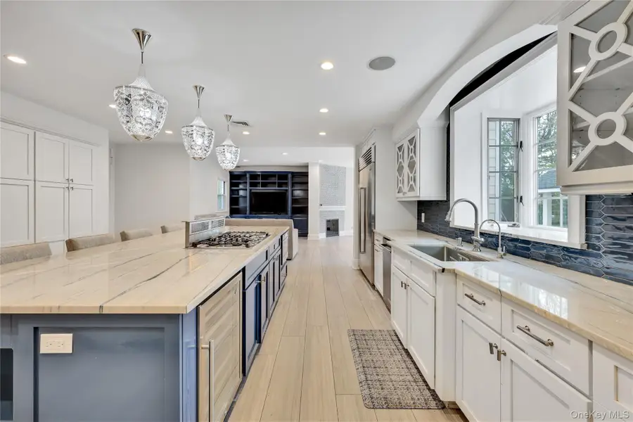 105 Everit Avenue, Hewlett, NY 11557 - #3