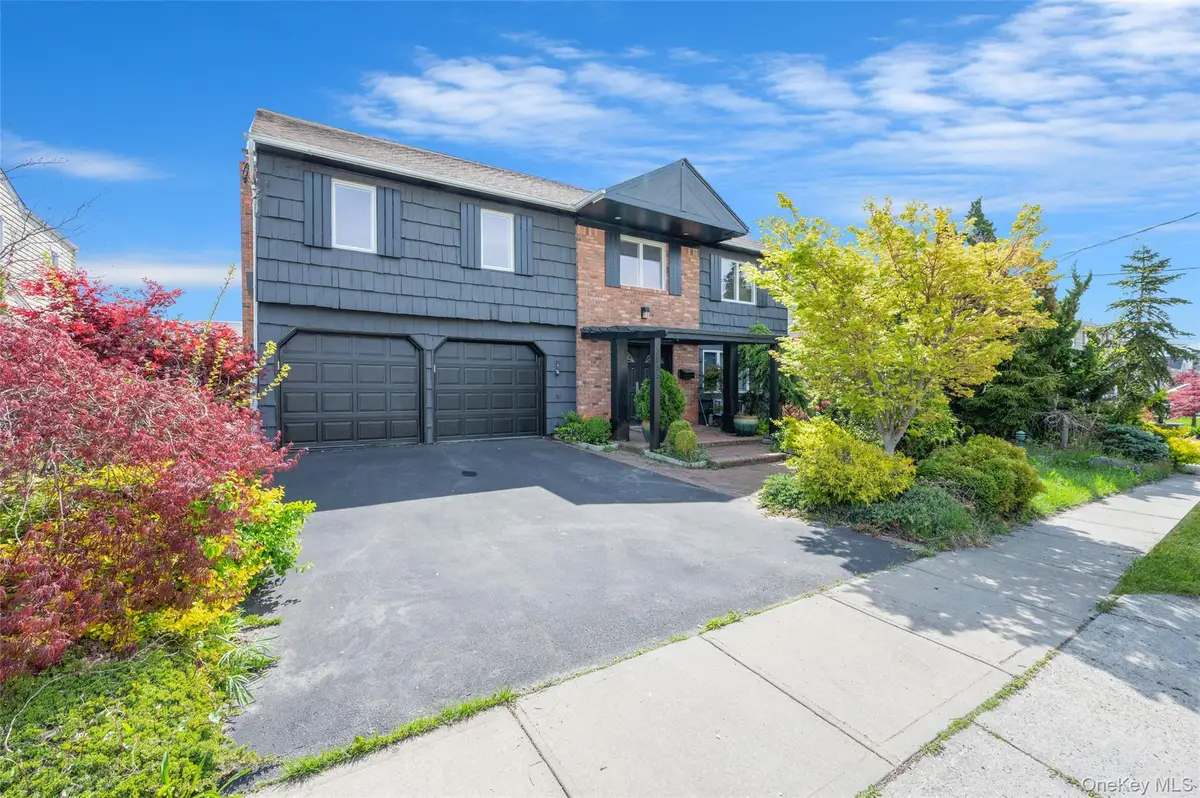 3935 Sally Lane, Oceanside, NY 11572 - #1