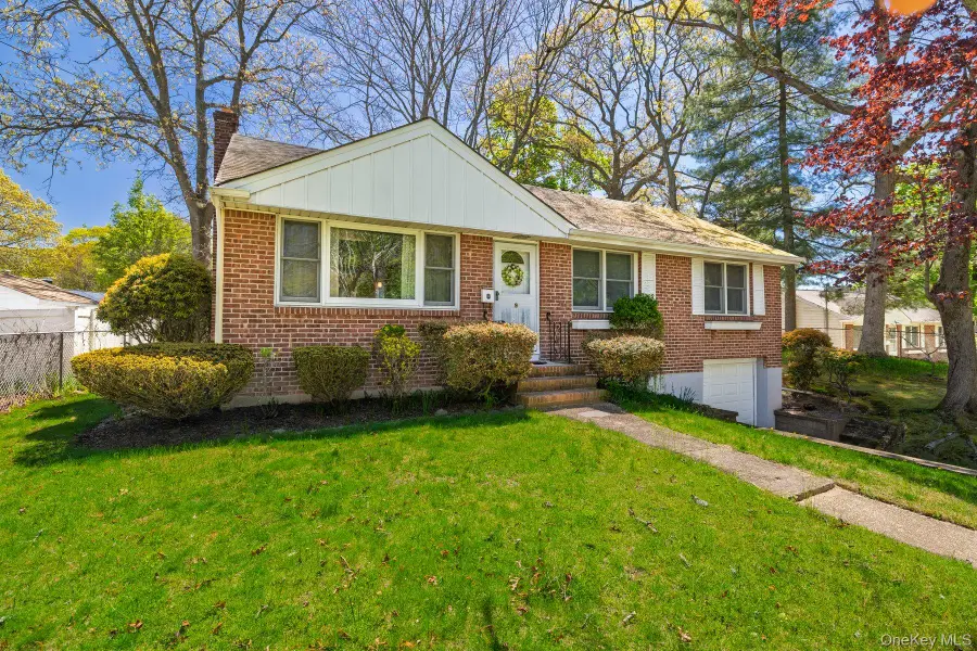 9 Gold Street, Kings Park, NY 11754 - #2