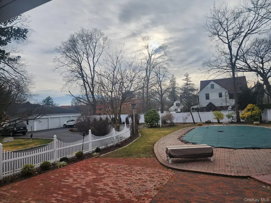129 Hilton Avenue, Hempstead, NY 11550 - #2