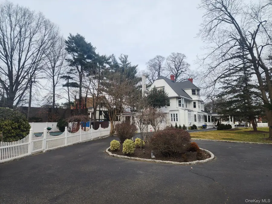 129 Hilton Avenue, Hempstead, NY 11550 - #3