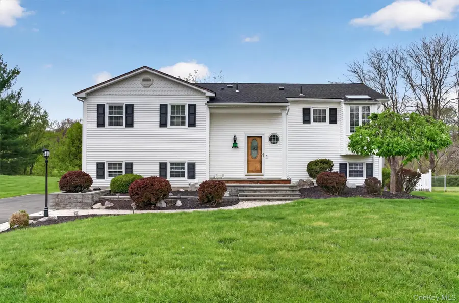 9 Pilgrim Lane, Washingtonville, NY 10992 - #2
