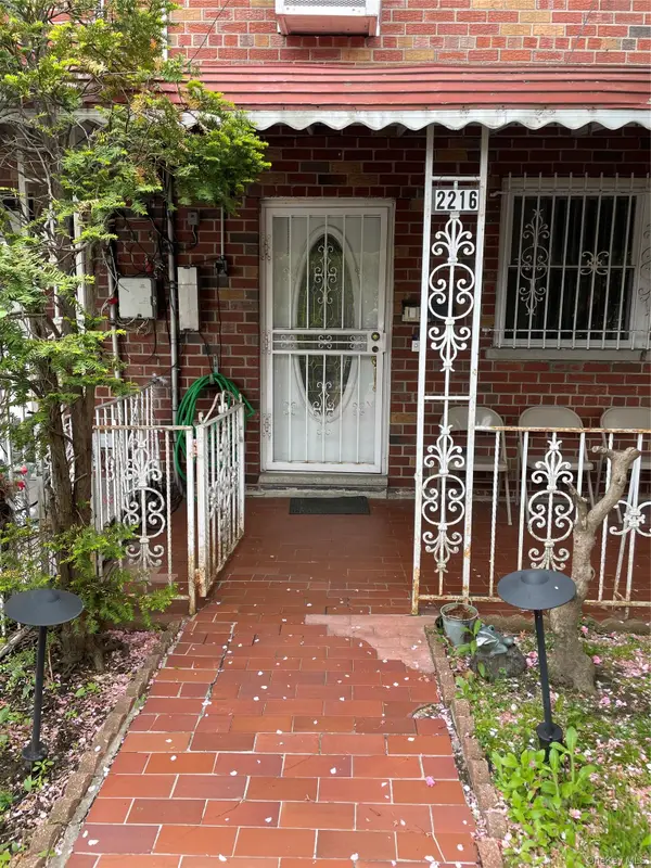 2216 Seward Avenue, Bronx, NY 10473
