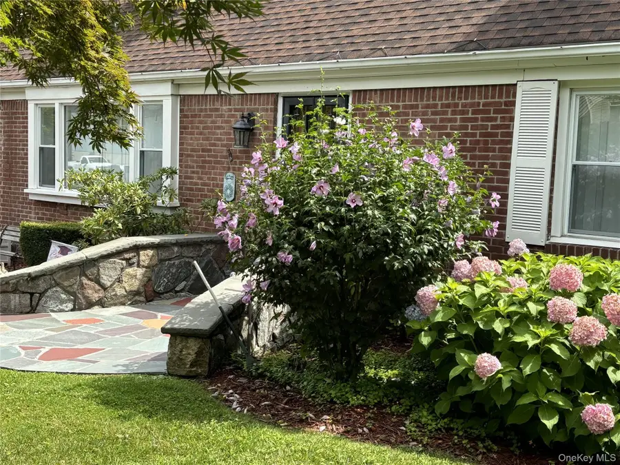 145 Arthur Avenue, Thornwood, NY 10594 - #3