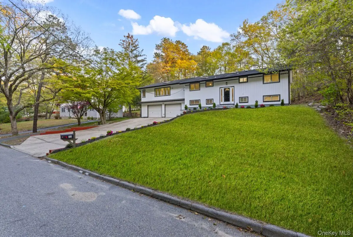 56 Mcarthur Lane, Smithtown, NY 11787 - #1
