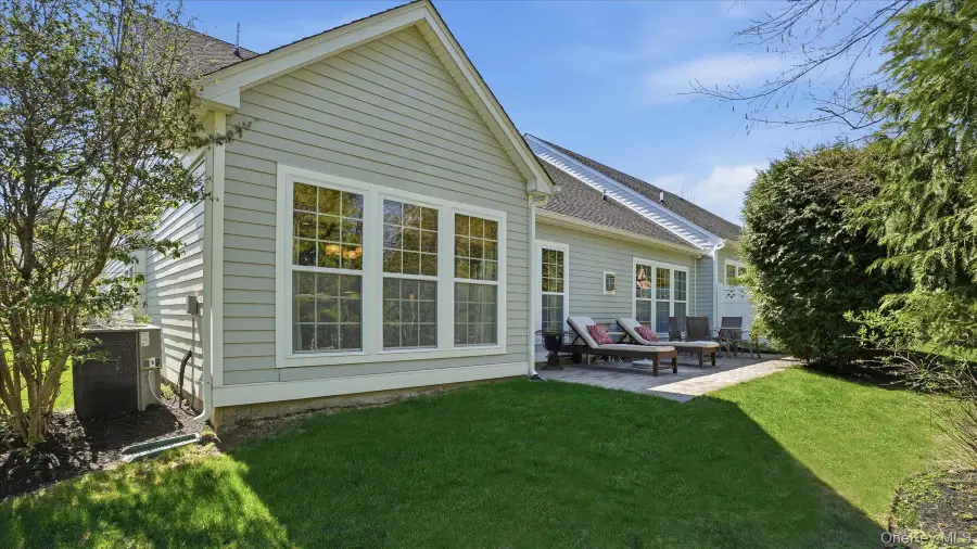 49 Samantha Circle #49, Westhampton, NY 11977 - #3